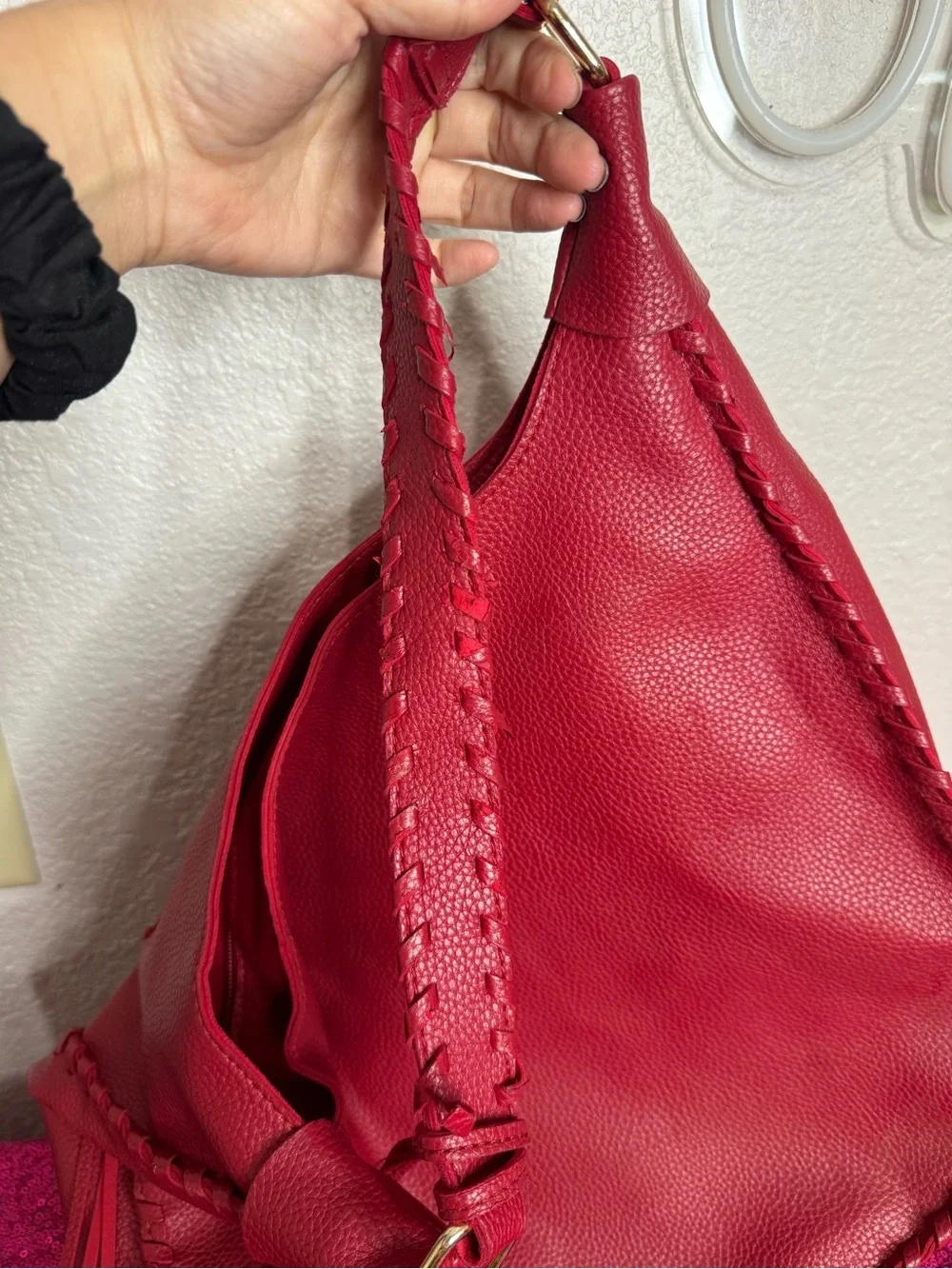 2/for $20 🪩 Fringed Red Pebbled Hobo Shoulder Bag - Mark & Hall